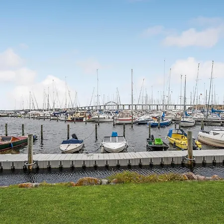 Cozy In With Wifi Rudkøbing